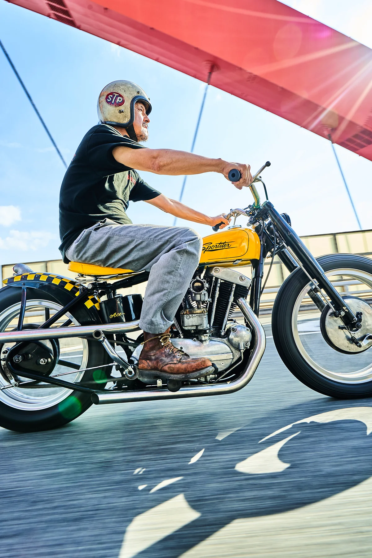 ROLLER MAGAZINE - ROLLER Vol.56 | east village