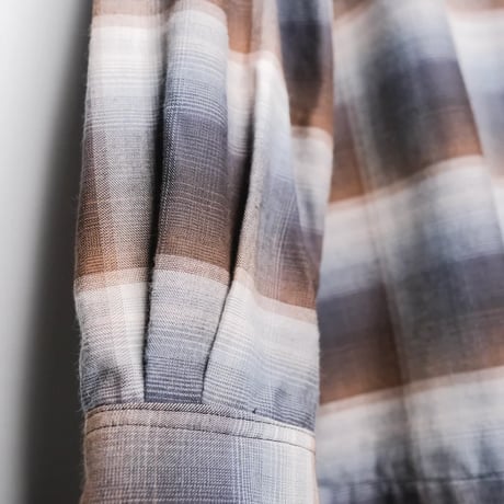 SOURCE - ROAM SHIRT - PLAID4