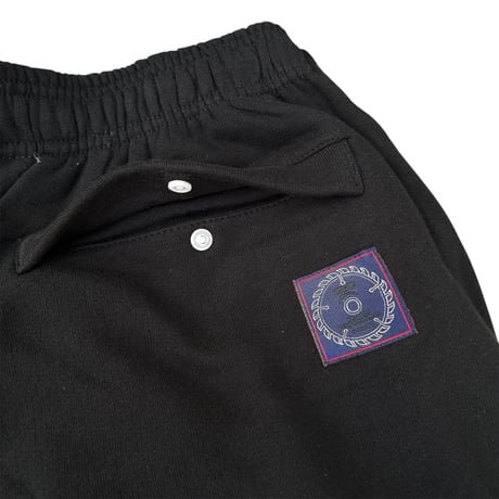 M&M CUSTOM PERFORMANCE - SWEAT SHORTS