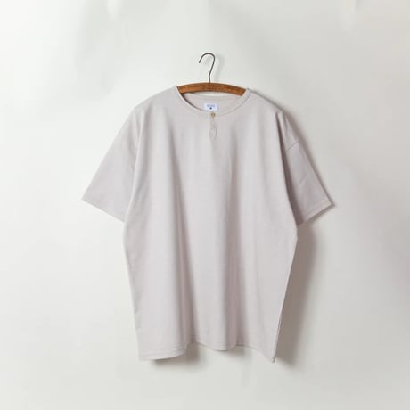 SOURCE - DARU HENRY NECK S/S T