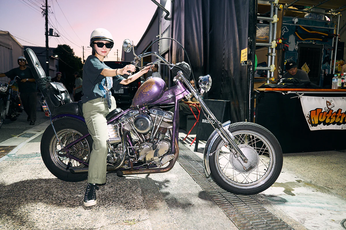 ROLLER MAGAZINE - ROLLER Vol.56 | east village