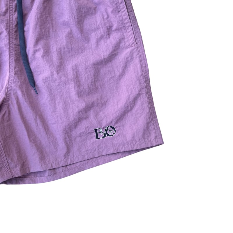 E.V.O - NYLON SHORTS (ロゴ刺繍) | east village OTHER