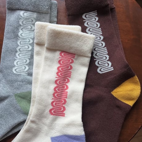 SSC (SURF SKATE CAMP) - WARM LOGO SOCKS
