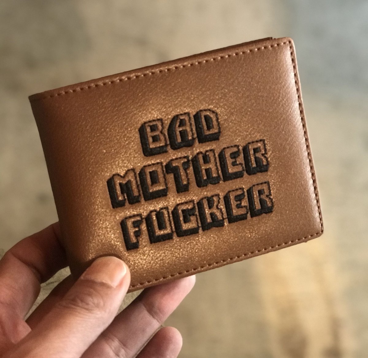 PULP FICTION - BAD MOTHER FUCKER WALLET (ブラウン)