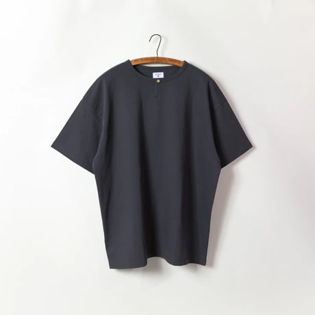 SOURCE - DARU HENRY NECK S/S T
