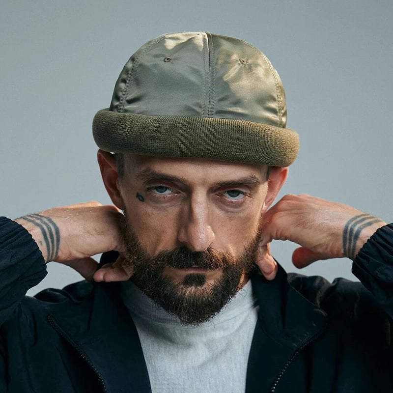 THE H.W. DOG & CO. - MA-1 ROLL CAP - BLACK | e