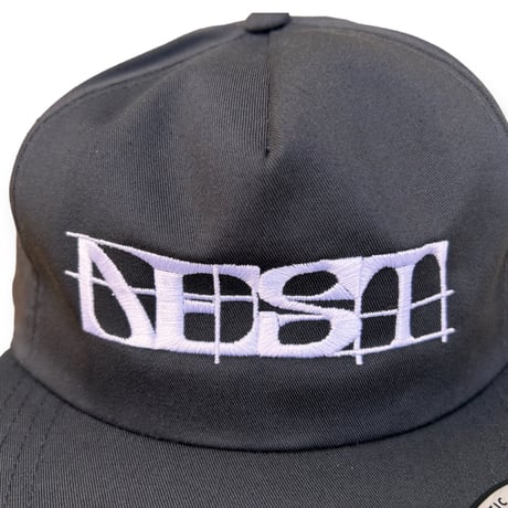 THE NEST - Crosshairs Cap