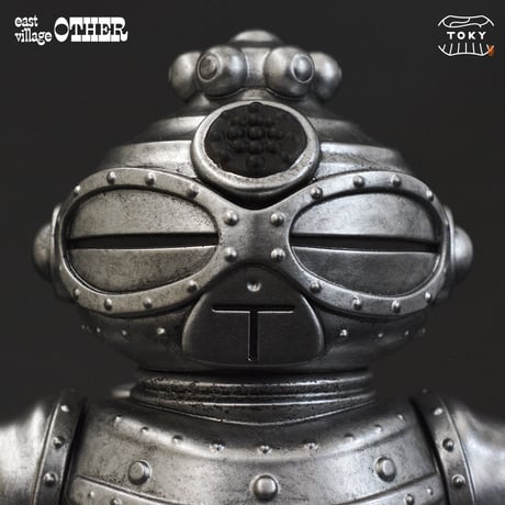TOKY × east village OTHER - ソフビ製ともだち零号機 (Chrome warrior)