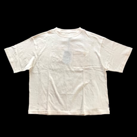 CAPTAINS HELM × east village OTHER - #BACK LOGO POCKET TEE