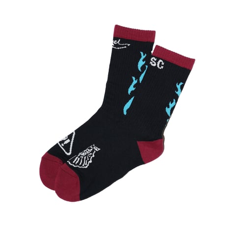 SURF SKATE CAMP - REVEL × SURFSKATECAMP SOCKS (BLACK)