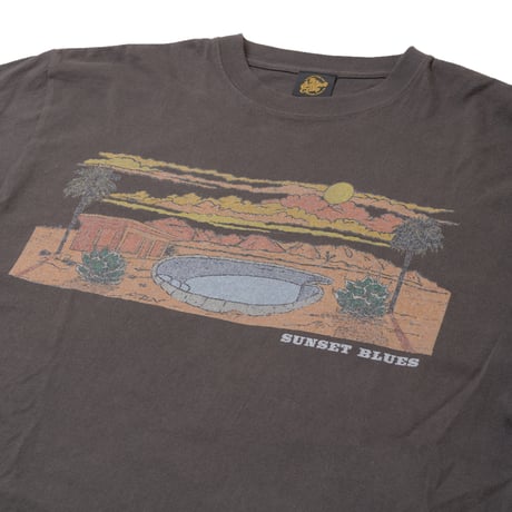 SURF SKATE CAMP - SOUVENIR TEE