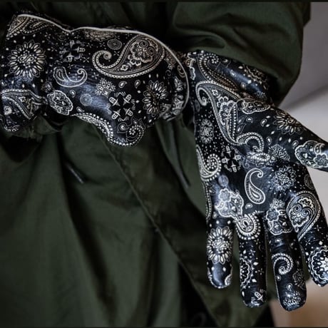 LAMP GLOVES - WINTER GLOVE- PAISLEY BLACK