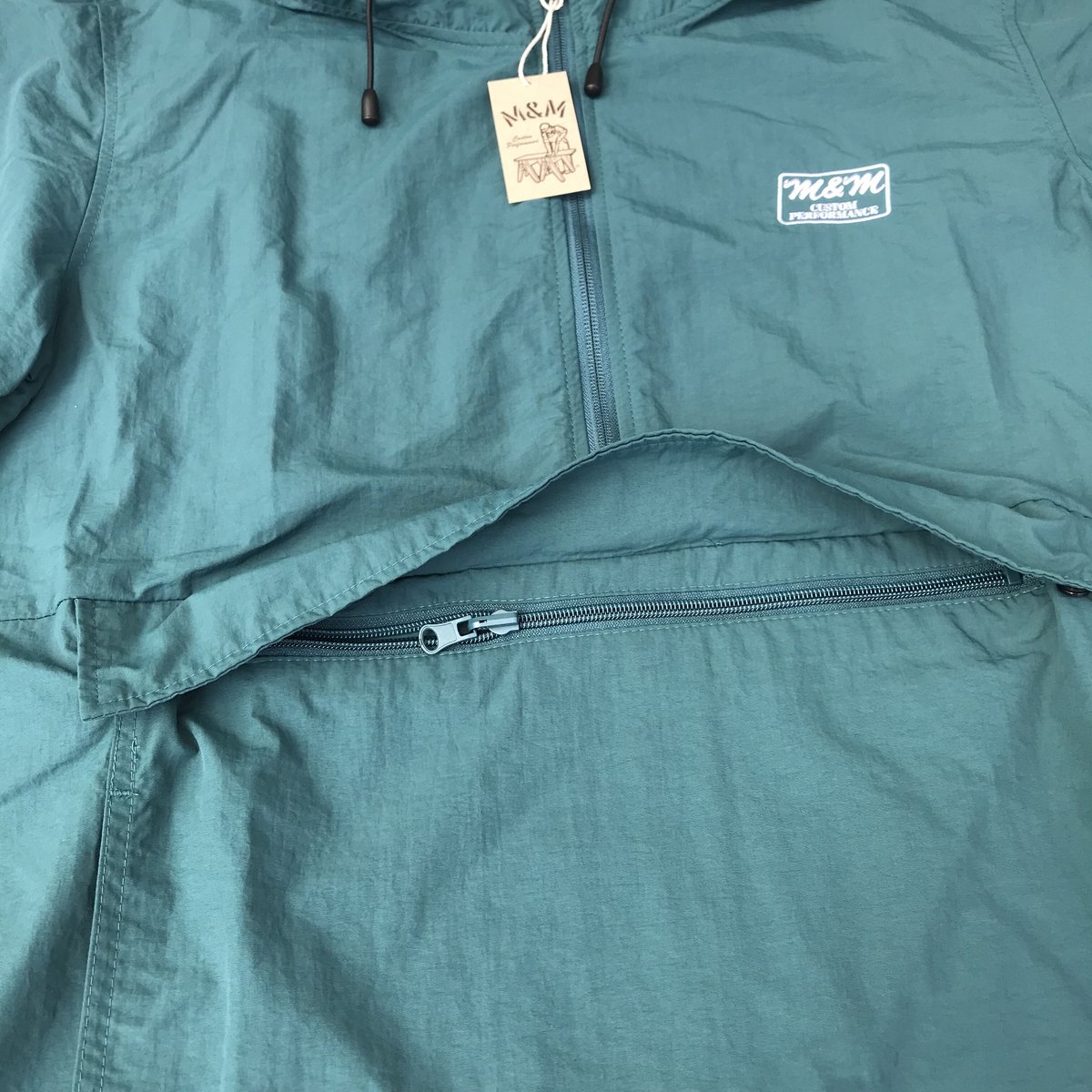 M&M CUSTOM PERFORMANCE - NYLON ANORAK PARKA 22- M&M CUSTOM PERFORMANCE - NYLON ANORAK PARKA 22-