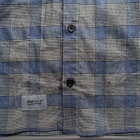 MINE USA™️ - Relaxed Fit Flannel Shirt