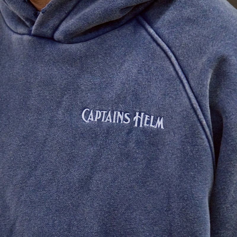 CAPTAINS HELM - #VINTAGE LOGO HOODIE | east vil