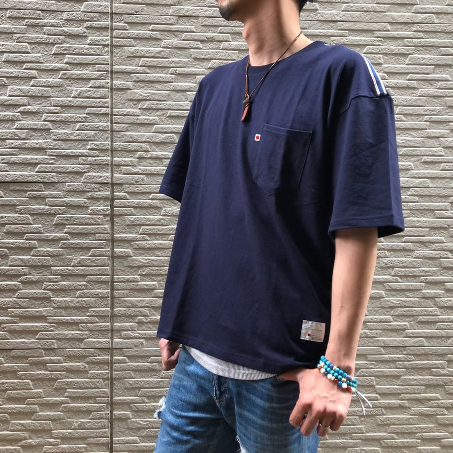 5ce25c76a894527a63b7b269
