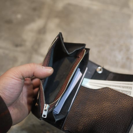 STAND REPAIR WORKS - MIDDLE TRUCKER WALLET "APOLLO"- 茶芯