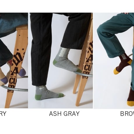 SSC (SURF SKATE CAMP) - WARM LOGO SOCKS