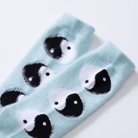 SURF SKATE CAMP -  LOVE AND HATE SOCKS