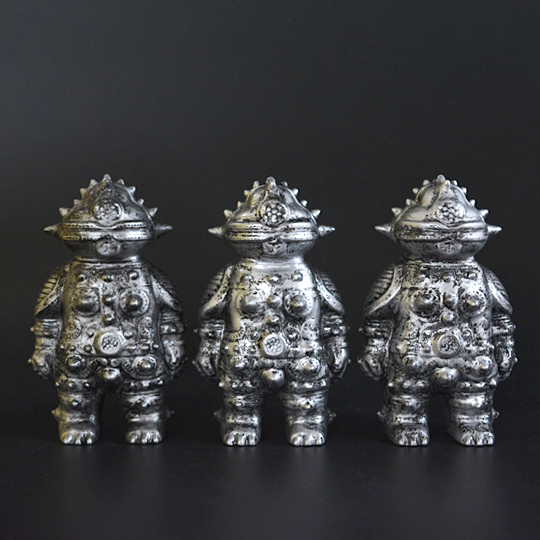 遮光器土偶型　最終決戦兵器　ともだち　フィギュア fit=scale-down,w=1200