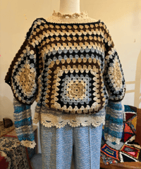 GRANNY SQUARE HAND KINT (TP251019)