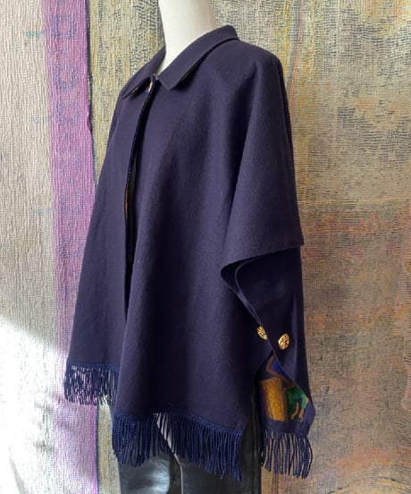 RETORO PONCHO (JK211002)