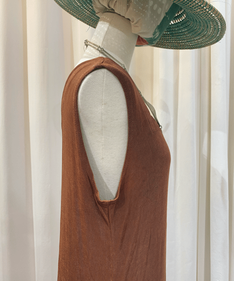 SLEEVELESS DRESS (AO240501)