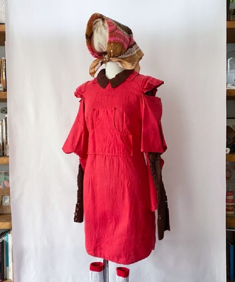 KIMONO SLEEVE DRESS