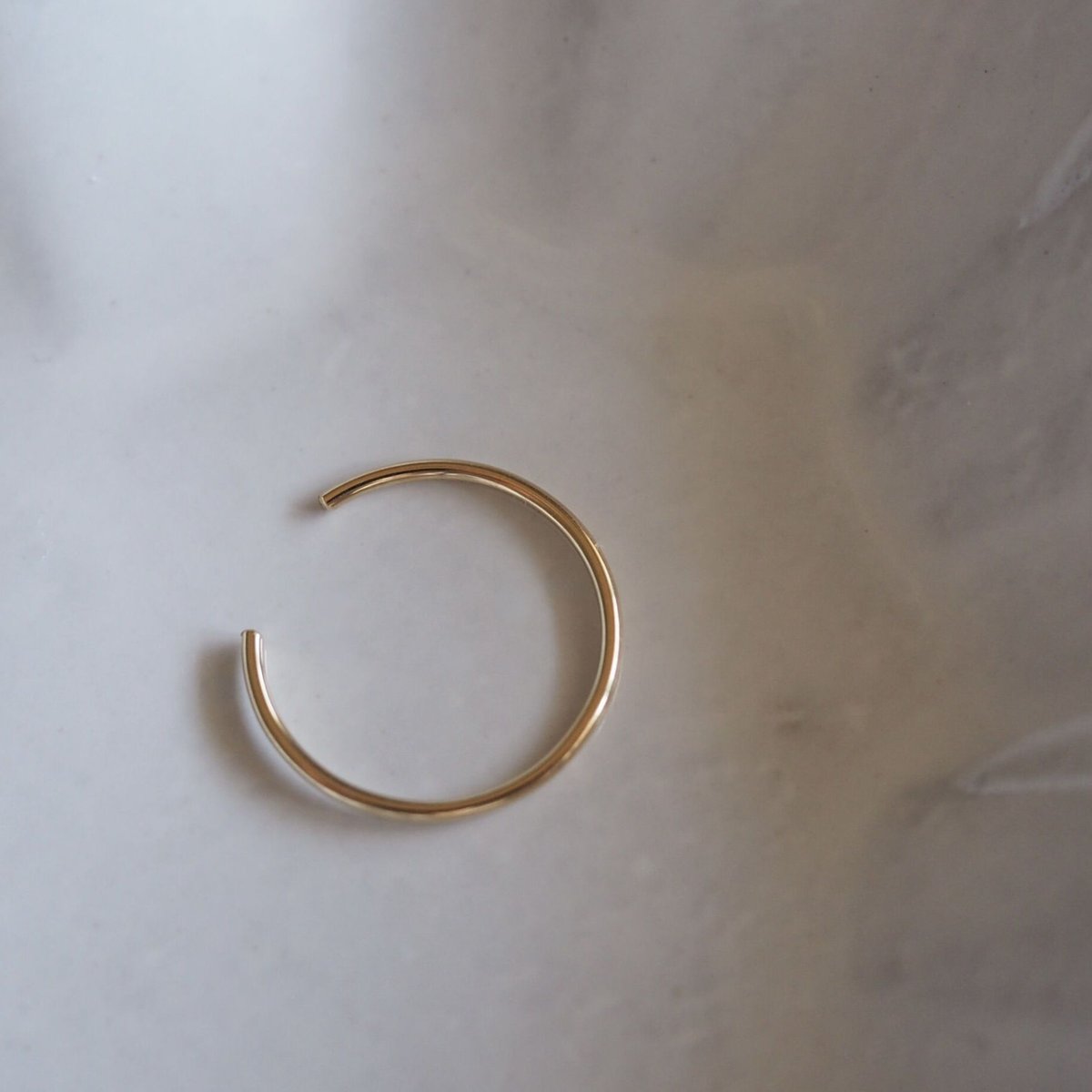 【MEJURI】14K シンプル イヤーカフ 関税込 14kgf】シンプルイヤーカフ | ALLEGROA