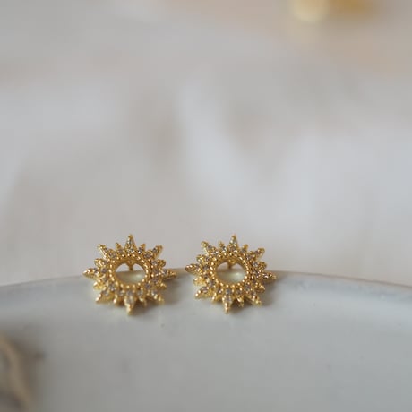 【18kgf】ジルコニアサンピアス