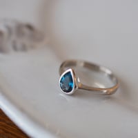 【silver925】ロンドンブルートパーズリング