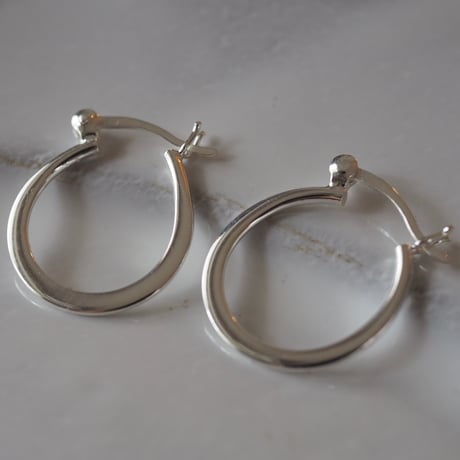 【silver925】オーバルフープピアス