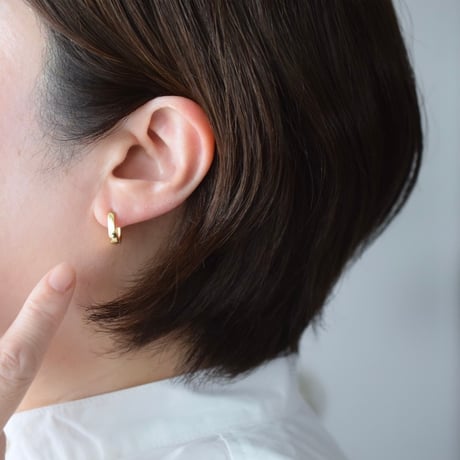 【18kgf】オーバルフープピアス