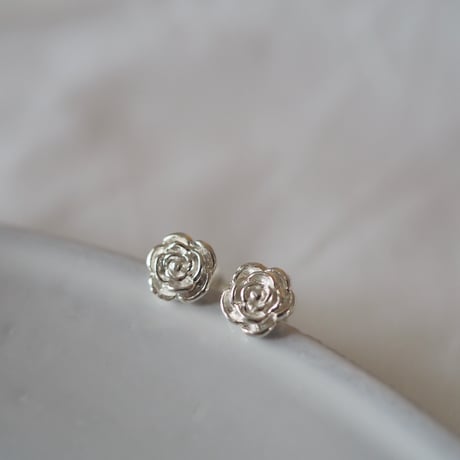 【silver925】ローズピアス