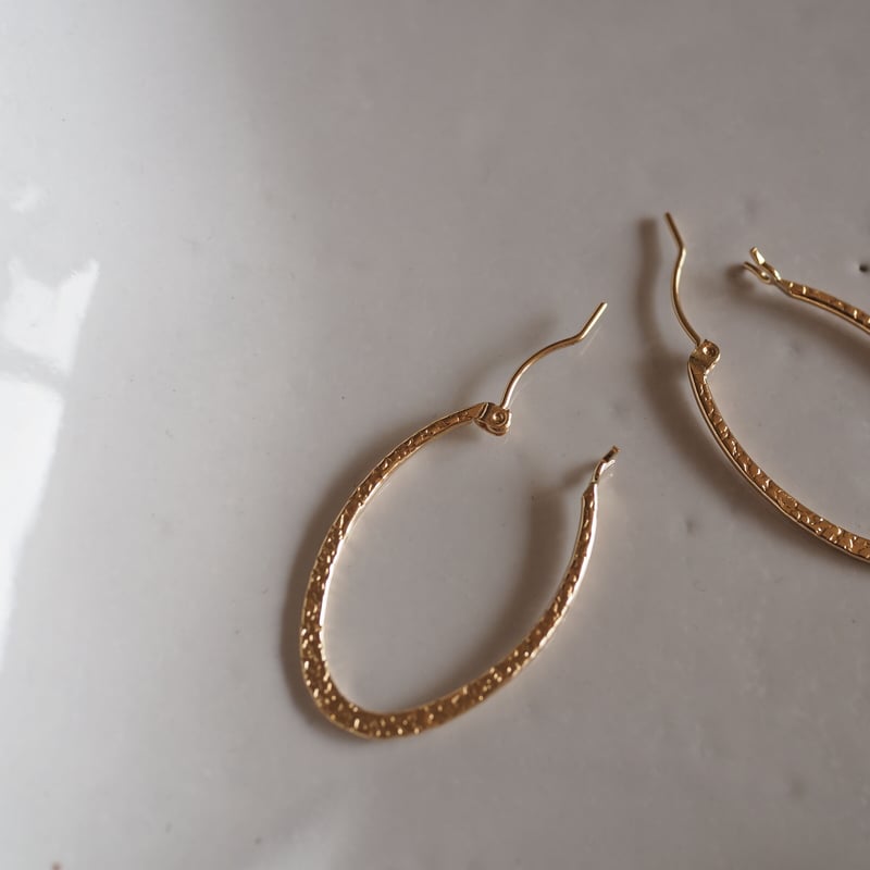 14kgf】オーバルフープピアス | ALLEGROA