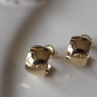 【18kgf】ハーフフープピアス