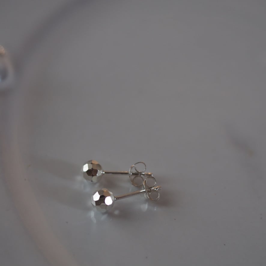silver925】カットボールピアス | ALLEGROA