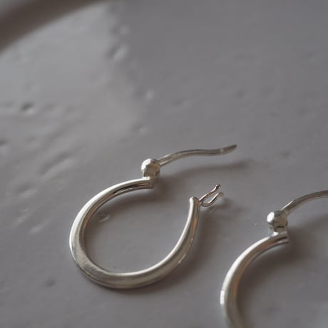 【silver925】オーバルフープピアス