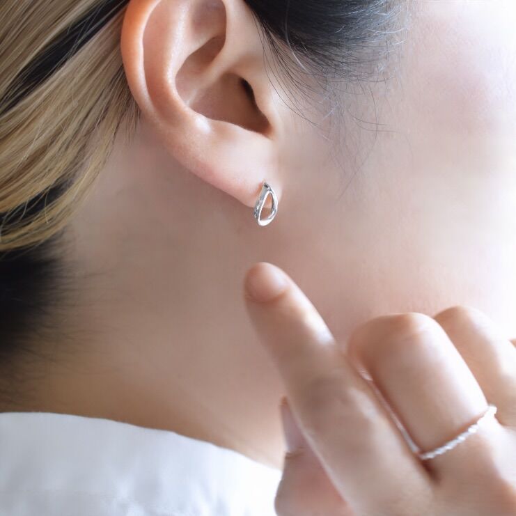 silver925】雫ピアス | ALLEGROA