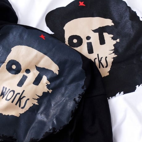 OILCH T-SHIRTS (BLACK/WHITE)