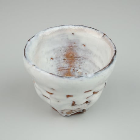 宇田川抱青　萩ぐい呑
