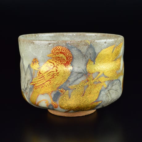 鈴木爽司　色絵金彩花鳥図茶盌