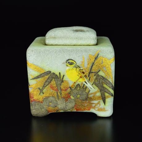 鈴木爽司　色絵金銀彩草花二蒿雀図香爐