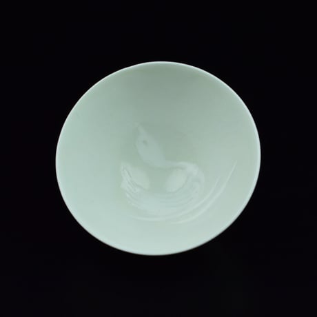塚本司郎　白磁水禽文杯