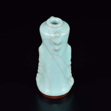三浦小平二　青磁ヒミコ小瓶　　　　　　　　　　　　　　　　　　　　　　　　　【お問い合わせ商品】