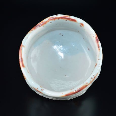 安藤日出武　志野茶盌