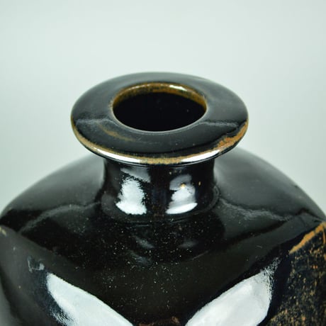 Bernard Howell Leach　Moulded Tenmoku Bottle.　　　　　　　　　　　　　　　　【お問い合わせ商品】
