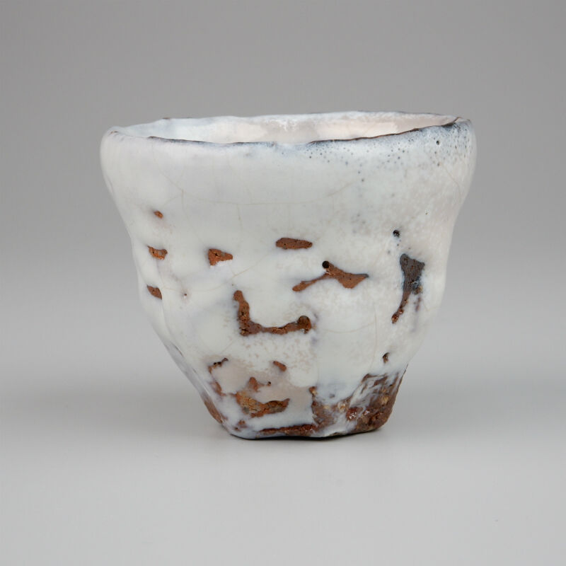 極美品!宇田川抱青　白萩　酒器　萩焼のぐい呑(共箱付) 1094000718019506_01_3459.jpeg