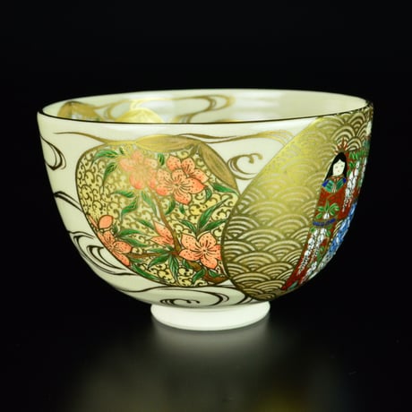 杉田祥平　清閑寺窯　色絵貝形青海波に立雛画茶盌