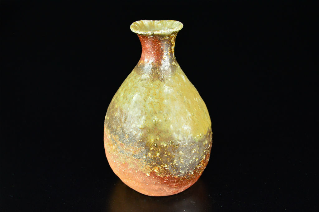 神山清子 信楽自然釉徳利 神山清子／信楽自然釉徳利 KOUYAMA Kiyoko / Shigarakishizenyuu